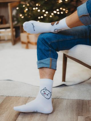 Pejsek a kočička 🐶🐱🥣🎂 Moumou.cz #pejsekakocicka #capek #narodni #ponozky